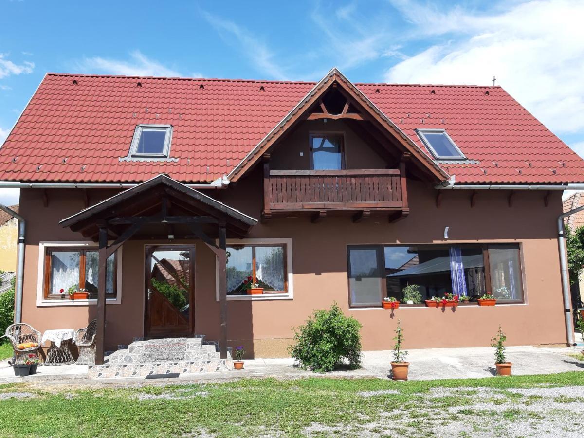 Becze Vanda Kulcsoshaz Lăzarea Exterior foto